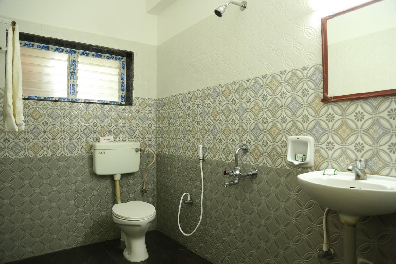 Hotel Vijay Pollachi Ngoại thất bức ảnh